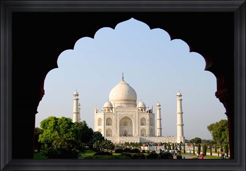 Framed Sunrise at the Taj Mahal, Agra, India Print