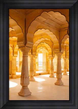Framed Colonnaded gallery, Amber Fort, Jaipur, Rajasthan, India. Print