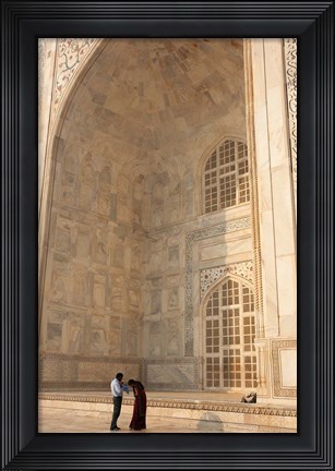 Framed Visitors dwarfed by the Taj Mahal, Agra, Uttar Pradesh, India Print