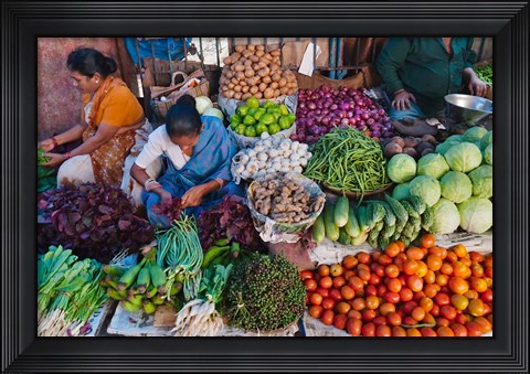 Framed Selling fruit in local market, Goa, India Print