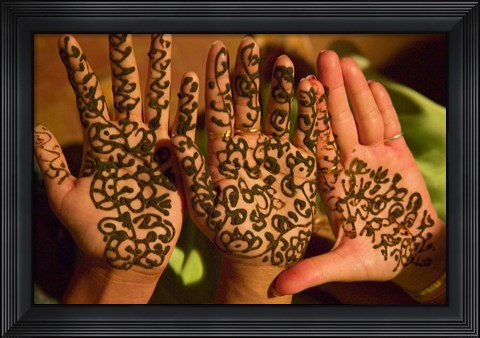 Framed Woman&#39;s Palm Decorated in Henna, Jaipur, Rajasthan, India Print