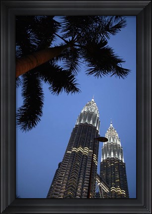 Framed Malaysia, Petronas Twin Towers, Modern buildings Print
