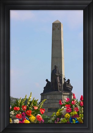 Framed Rizal Monument, Manila, Philippines Print