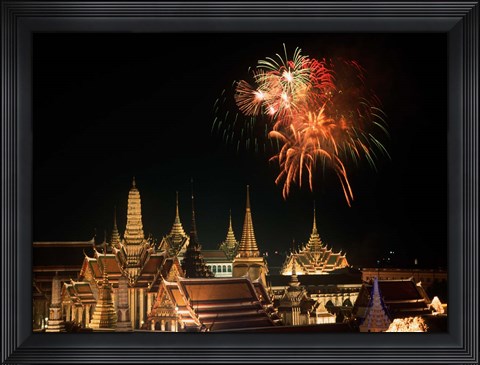 Framed Emerald Palace During Commemoration of King Bumiphol&#39;s 50th Anniversary, Thailand Print