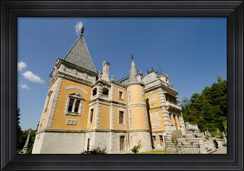 Framed Massandra Palace, Yalta, Ukraine Print