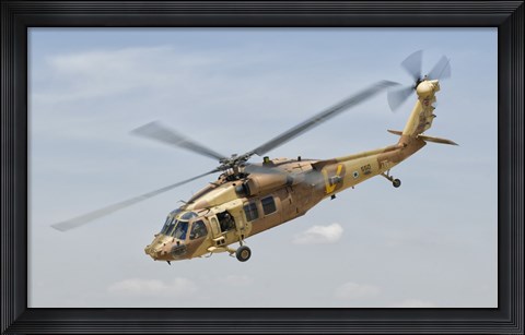 Framed Sikorsky UH-60 Black Hawk Yanshuf of the Israeli Air Force Print