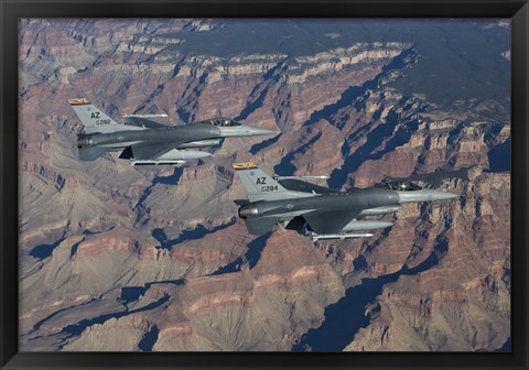 Framed F-16&#39;s fly in formation near the Grand Canyon, Arizona Print