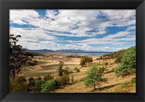 Framed Great Oyster Bay, Freycinet, Tasmania, Australia Print