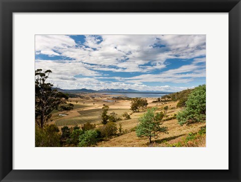 Framed Great Oyster Bay, Freycinet, Tasmania, Australia Print