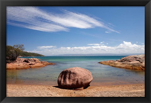 Framed Honeymoon Bay, Coles Bay, Freycinet NP, Australia Print