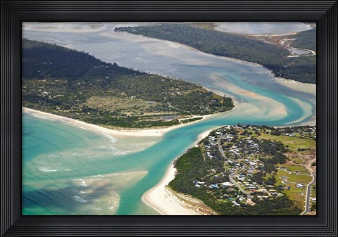 Framed Moulting Lagoon, Great Oyster Bay, Freycinet, Australia Print