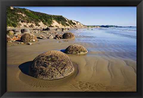 Framed Moeraki Boulders Scenic Reserve, South Island, New Zealand Print