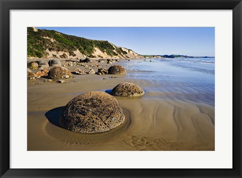 Framed Moeraki Boulders Scenic Reserve, South Island, New Zealand Print