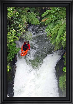 Framed Kayak in Tutea&#39;s Falls, Okere River, New Zealand Print