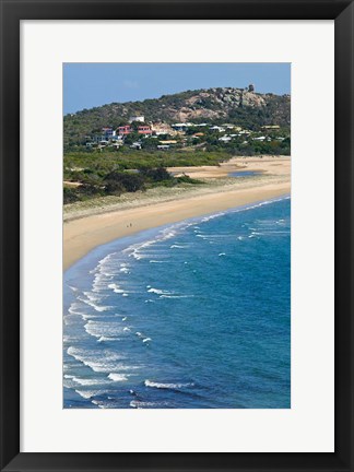 Framed Australia, Whitsunday, Bowen, King&#39;s Beach coastline Print
