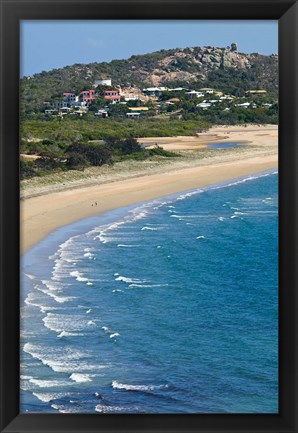 Framed Australia, Whitsunday, Bowen, King&#39;s Beach coastline Print