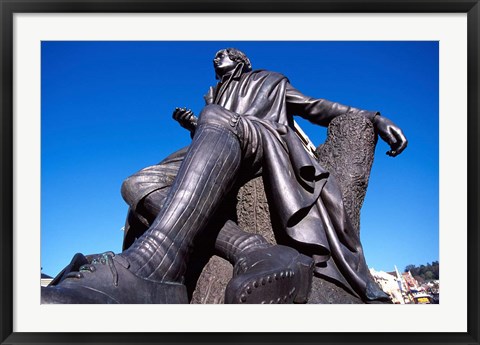 Framed Robert Burns Statue, Octagon, Dunedin, New Zealand Print