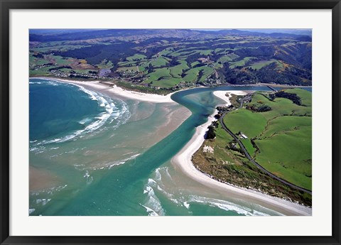 Framed Taieri Mouth, South of Dunedin, New Zealand Print