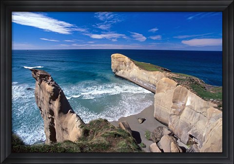Framed Tunnel Beach, Dunedin, New Zealand Print