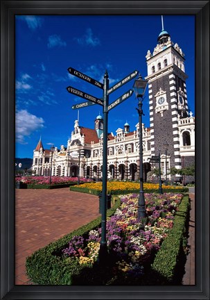 Framed Historic Railway Station building, Dunedin, New Zealand Print