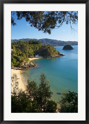 Framed Breaker Bay, Honeymoon Bay, South Island, New Zealand Print