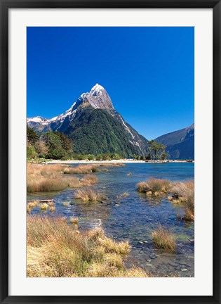 Framed Fiordland National Park, New Zealand Print