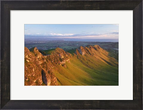 Framed Te Mata Peak, Hawkes Bay, North Island, New Zealand Print