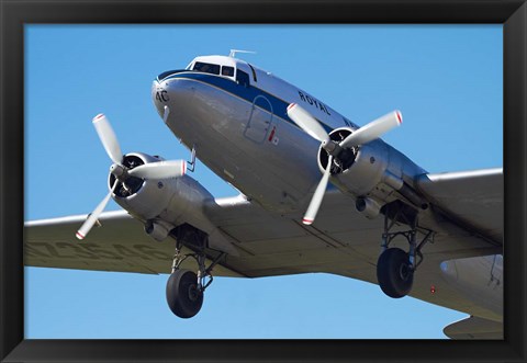 Framed DC3 (Douglas C-47 Dakota), Airshow Print