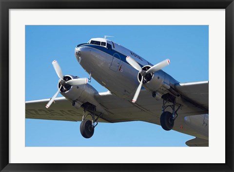 Framed DC3 (Douglas C-47 Dakota), Airshow Print