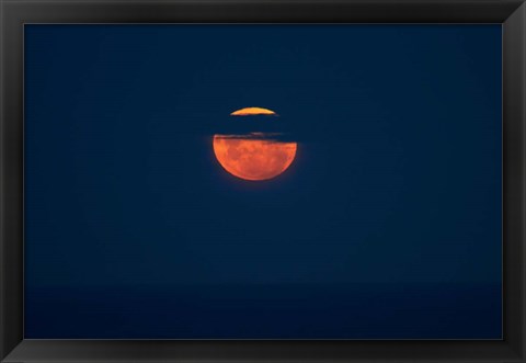 Framed Full moon, from Dunedin, South Island, New Zealand Print