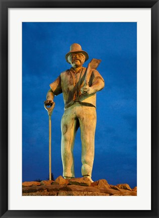 Framed Gumdigger Statue, Dargaville, North Island, New Zealand Print