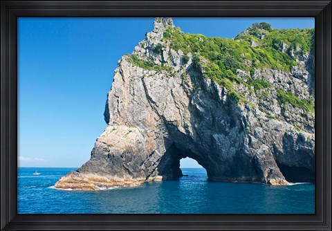 Framed New Zealand, North Island, Bay of islands, Hole in the Rock Print