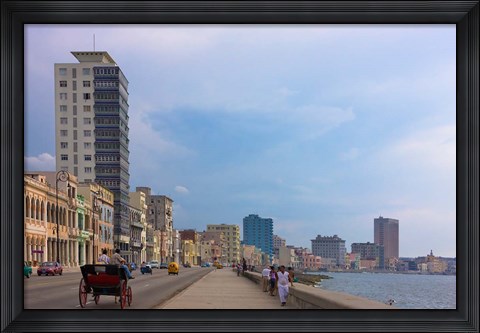 Framed Malecon street along the waterfront, Havana, UNESCO World Heritage site, Cuba Print