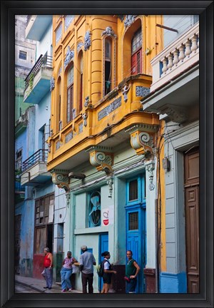 Framed Old house in the historic center, Havana, UNESCO World Heritage site, Cuba Print
