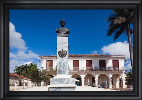 Framed Cuba, Pinar del Rio Province, Vinales town square Print