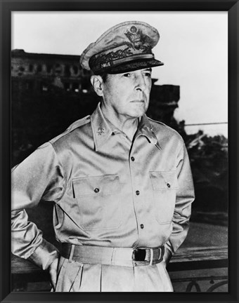 Framed Douglas MacArthur (black &amp; white) Print