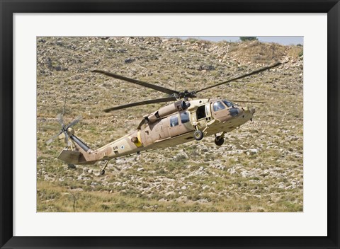 Framed UH-60L Yanshuf helicopter Print