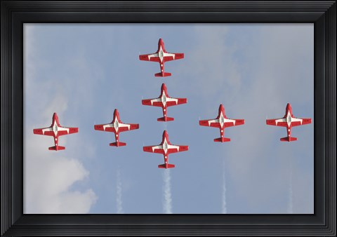 Framed Snowbirds 431 Air Squadron of the Canadian Air Force Print