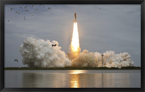 Framed Space shuttle Atlantis lifts off from the Kennedy Space Center, Florida Print