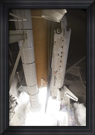 Framed Space shuttle Discovery lifts off from Launch Pad 39A Print