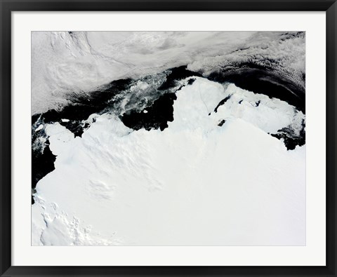 Framed Queen Mary Coast of Antarctica Print