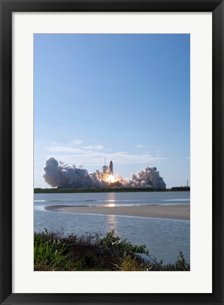 Framed Space Shuttle Discovery Lifts Off Print