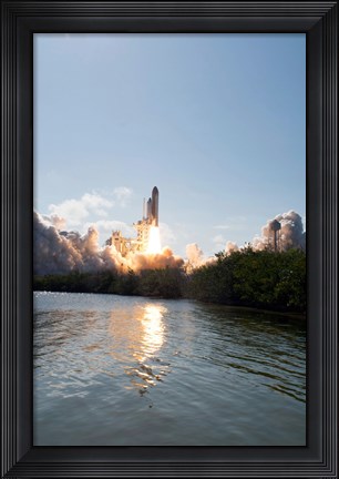 Framed Space Shuttle Discovery launch Print