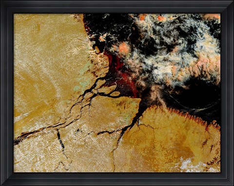 Framed Amazon River in Northern Brazil Print