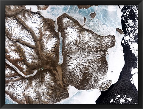 Framed Sea Ice lines the Shoreline in Eastern Greenland Print