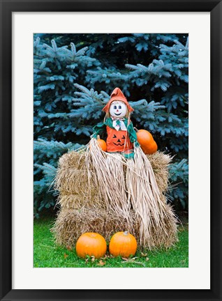 Framed Wisconsin Autumn haystack, Halloween decorations Print