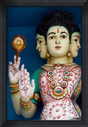 Framed Oldest Hindu temple, Sri Mariamman Temple, Singapore Print