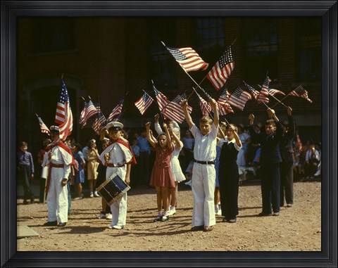 Framed 1942 Child Patriots, CT Print