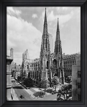 Framed Saint Patrick&#39;s Cathedral Print