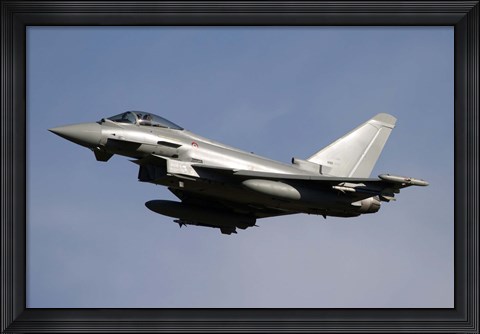Framed Eurofighter Typhoon 2000 Print